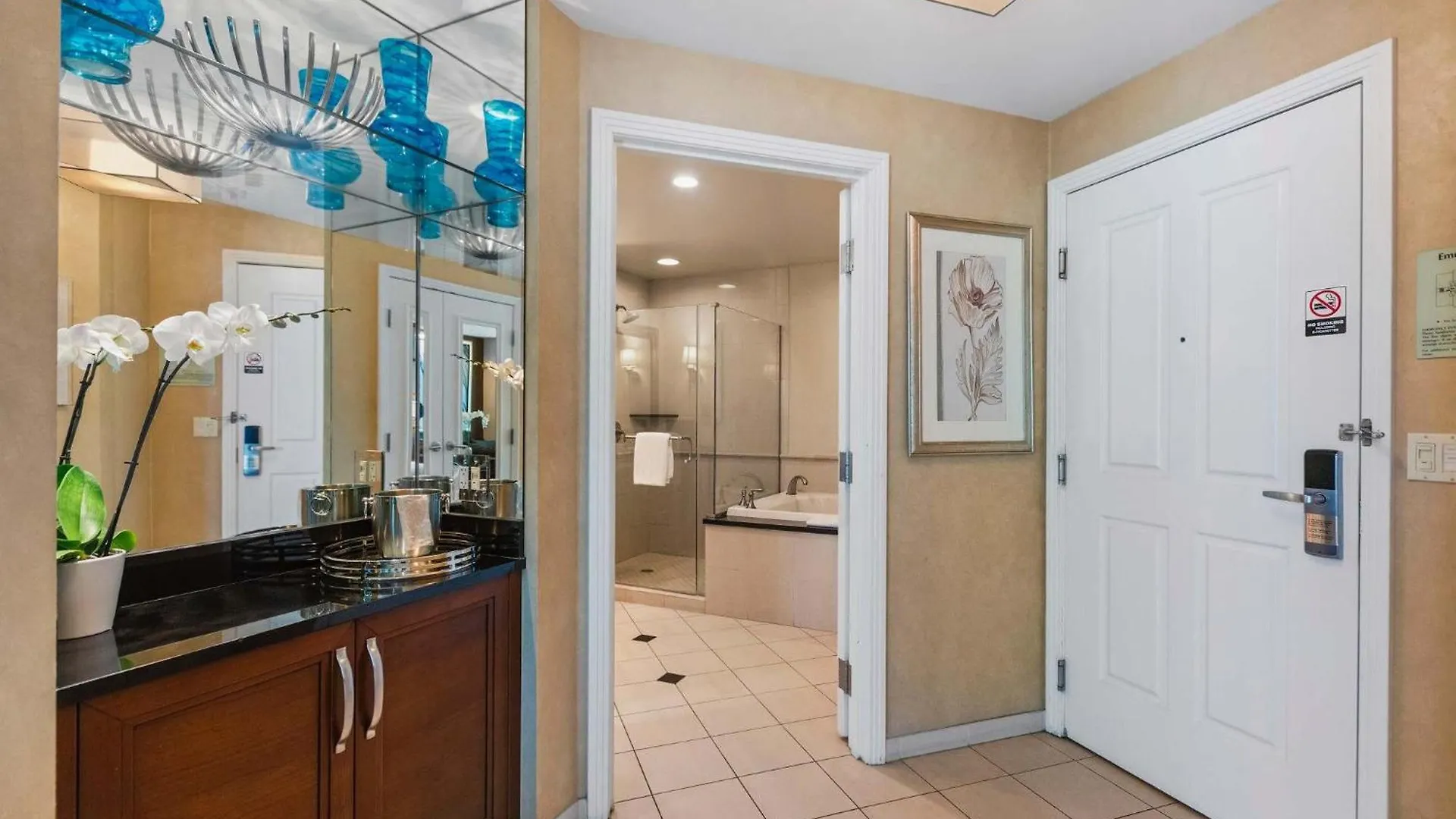 No Resort Fee Penthouse Balcony & Free Valet Las Vegas Semesterbostad
